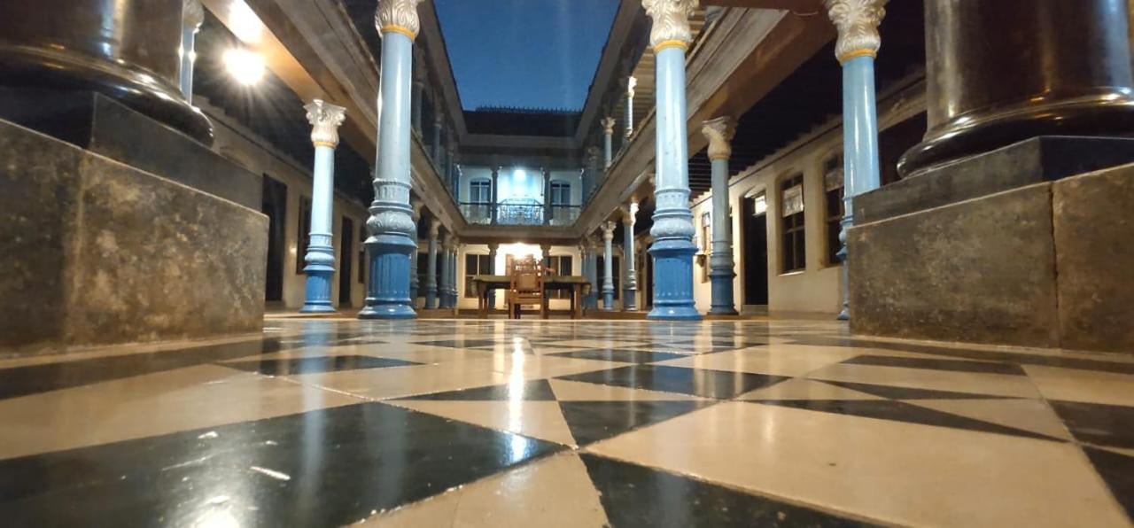 Chettinadu Mansion - An Authentic Heritage Palace Kānādukāttān Bagian luar foto