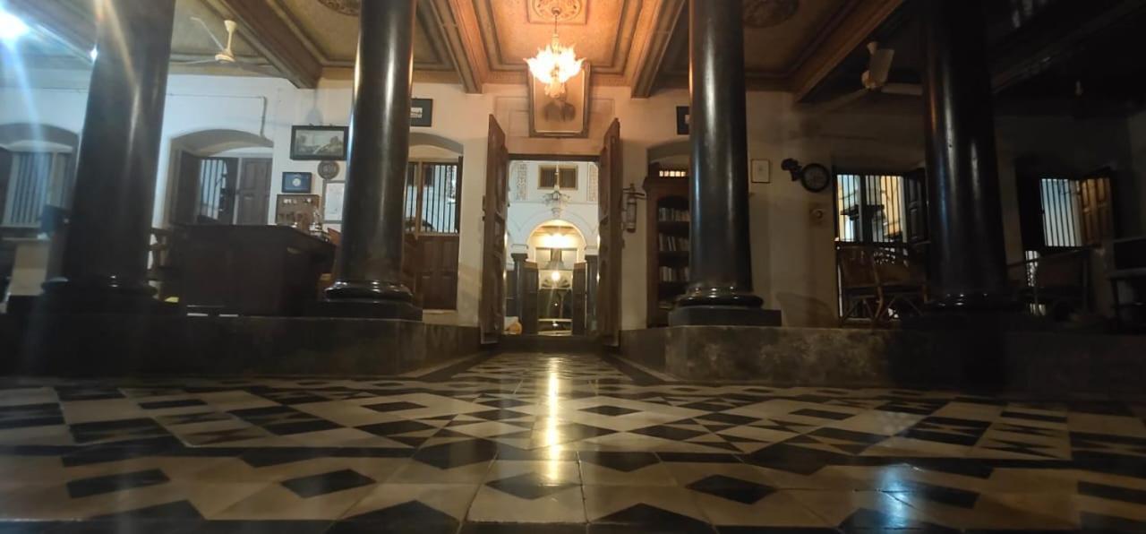 Chettinadu Mansion - An Authentic Heritage Palace Kānādukāttān Bagian luar foto