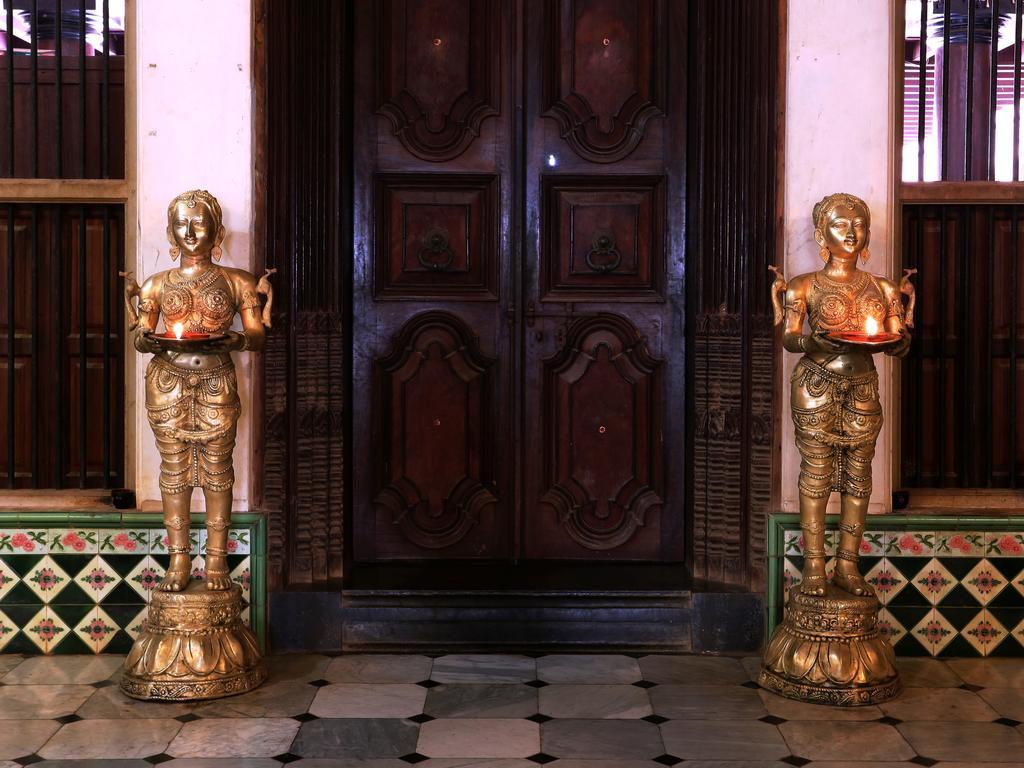 Chettinadu Mansion - An Authentic Heritage Palace Kānādukāttān Bagian luar foto
