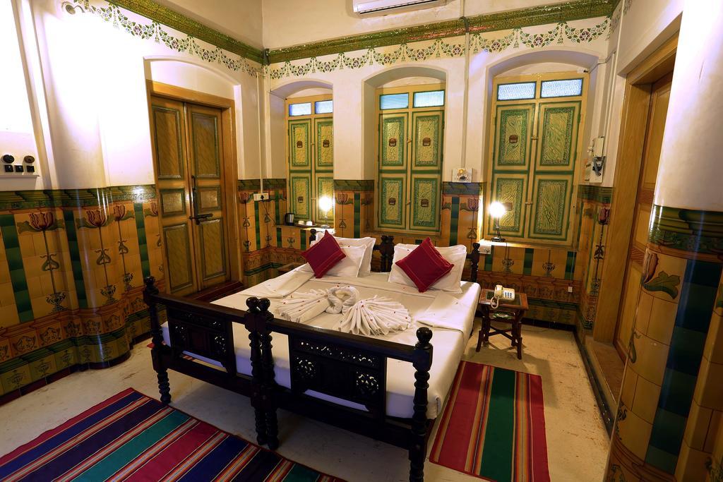 Chettinadu Mansion - An Authentic Heritage Palace Kānādukāttān Bagian luar foto