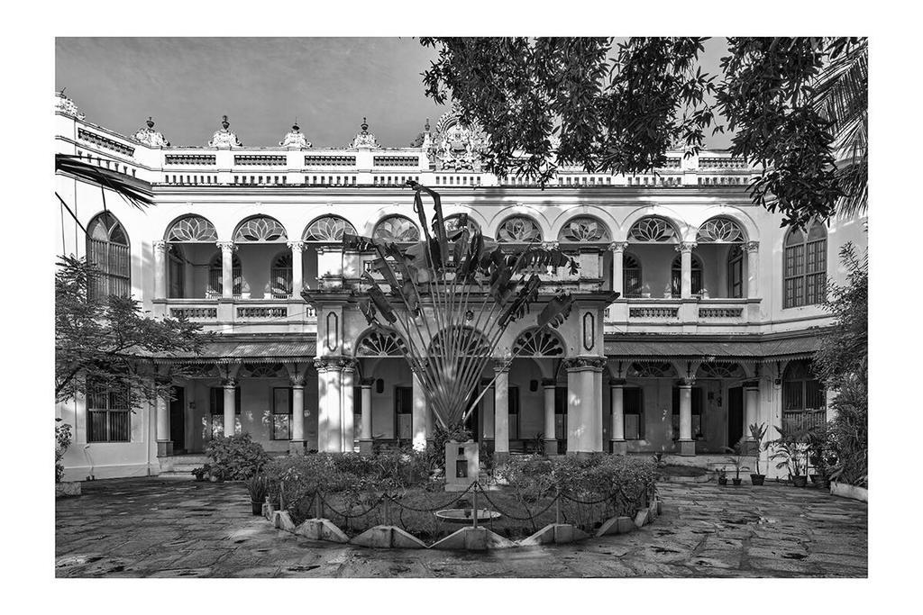 Chettinadu Mansion - An Authentic Heritage Palace Kānādukāttān Bagian luar foto